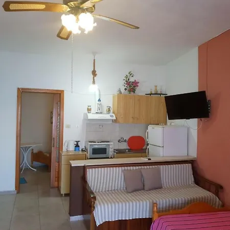 Agatha Appartments Paliouria