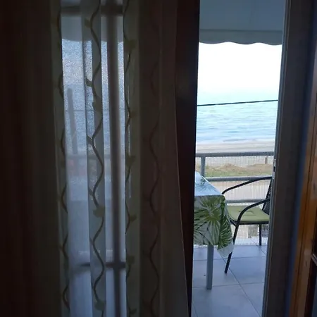 Agatha Appartments Paliouria