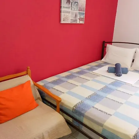 아파트 Agatha Appartments Paliouria