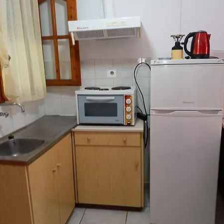 Agatha Appartments Paliouria Apartment Kokkino Nero