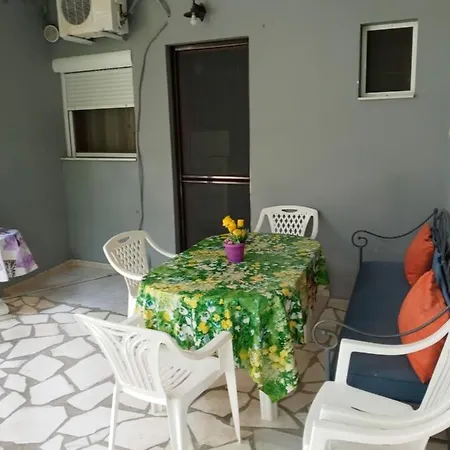 Agatha Appartments Paliouria Apartament