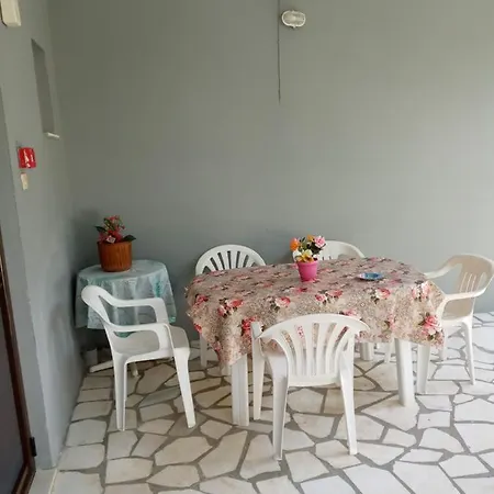 Apartment Agatha Appartments Paliouria