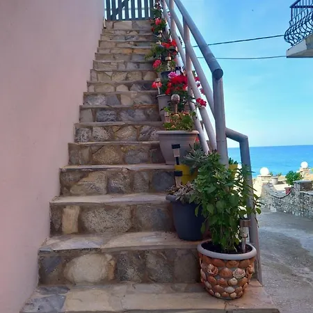 Agatha Appartments Paliouria Apartment