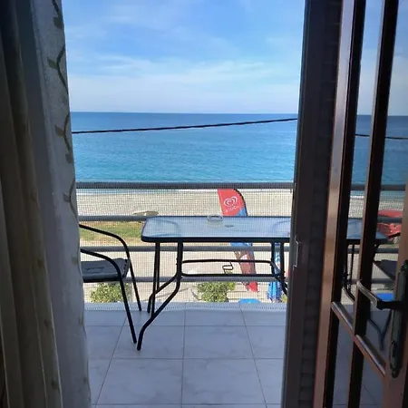 Agatha Appartments Paliouria Apartment