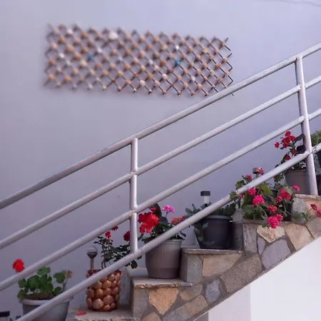 Agatha Appartments Paliouria Apartment