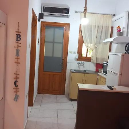 Agatha Appartments Paliouria *