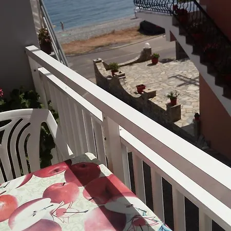 Lejlighed Agatha Appartments Paliouria Kókkinon Nerón