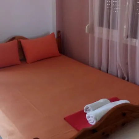 Agatha Appartments Paliouria Lägenhet *