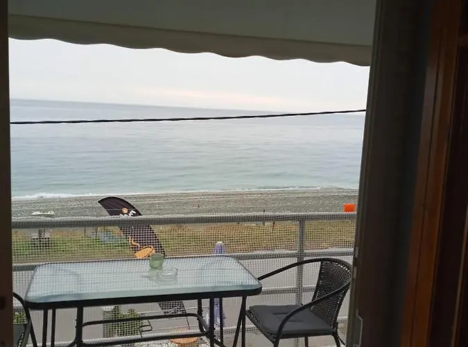 Agatha Appartments Paliouria *