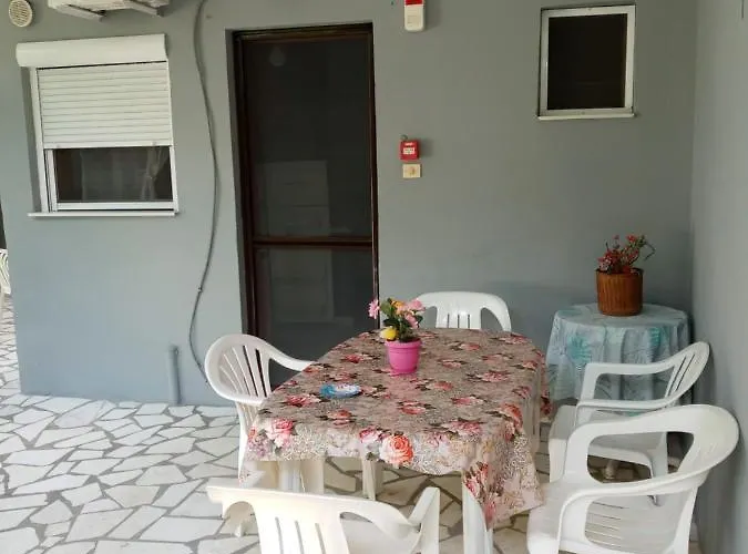 Agatha Appartments Paliouria דירה *