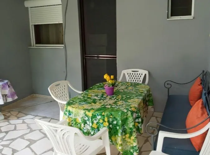 Agatha Appartments Paliouria דירה